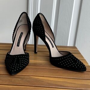 Beautiful suede studded pumps